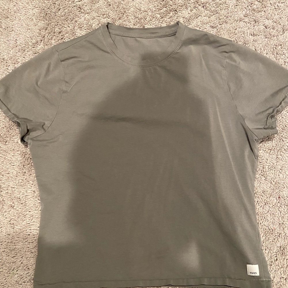 Vuori feather baby tee